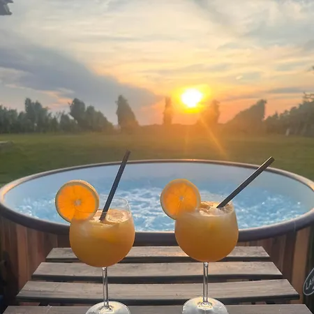 And Wellness Vinea Holiday home *