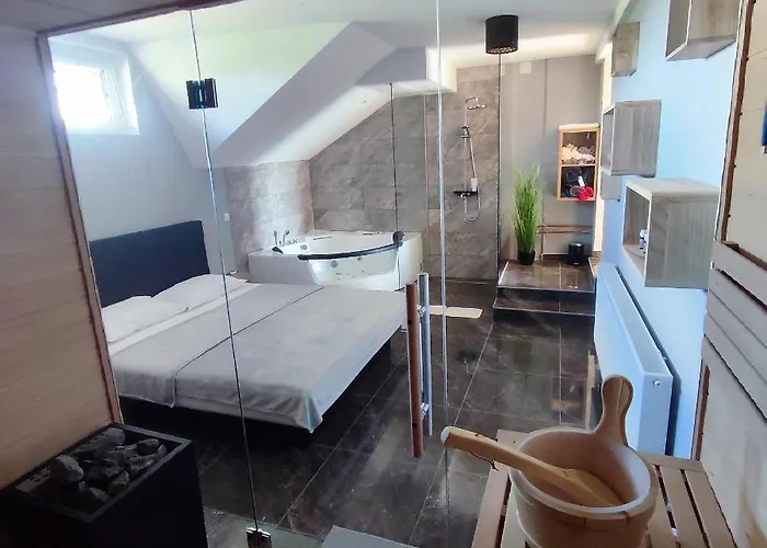 別荘 And Wellness Vinea *